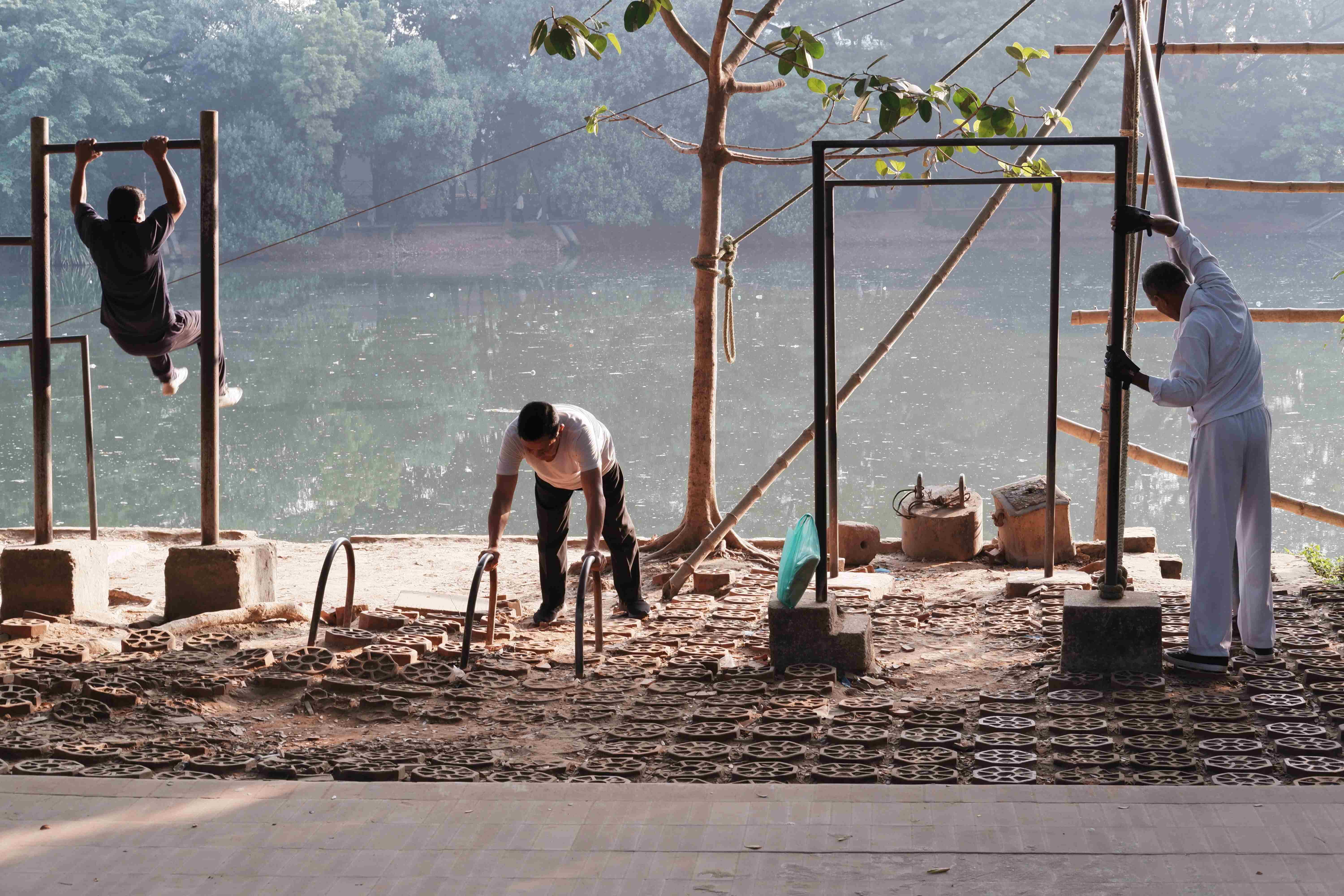 Morning Whispers: Capturing the Soul of Dhanmondi Lake Through Morning Strolls